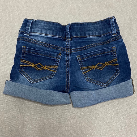 Mudd Midi Jean Short Size 8 - Picture 2 of 5